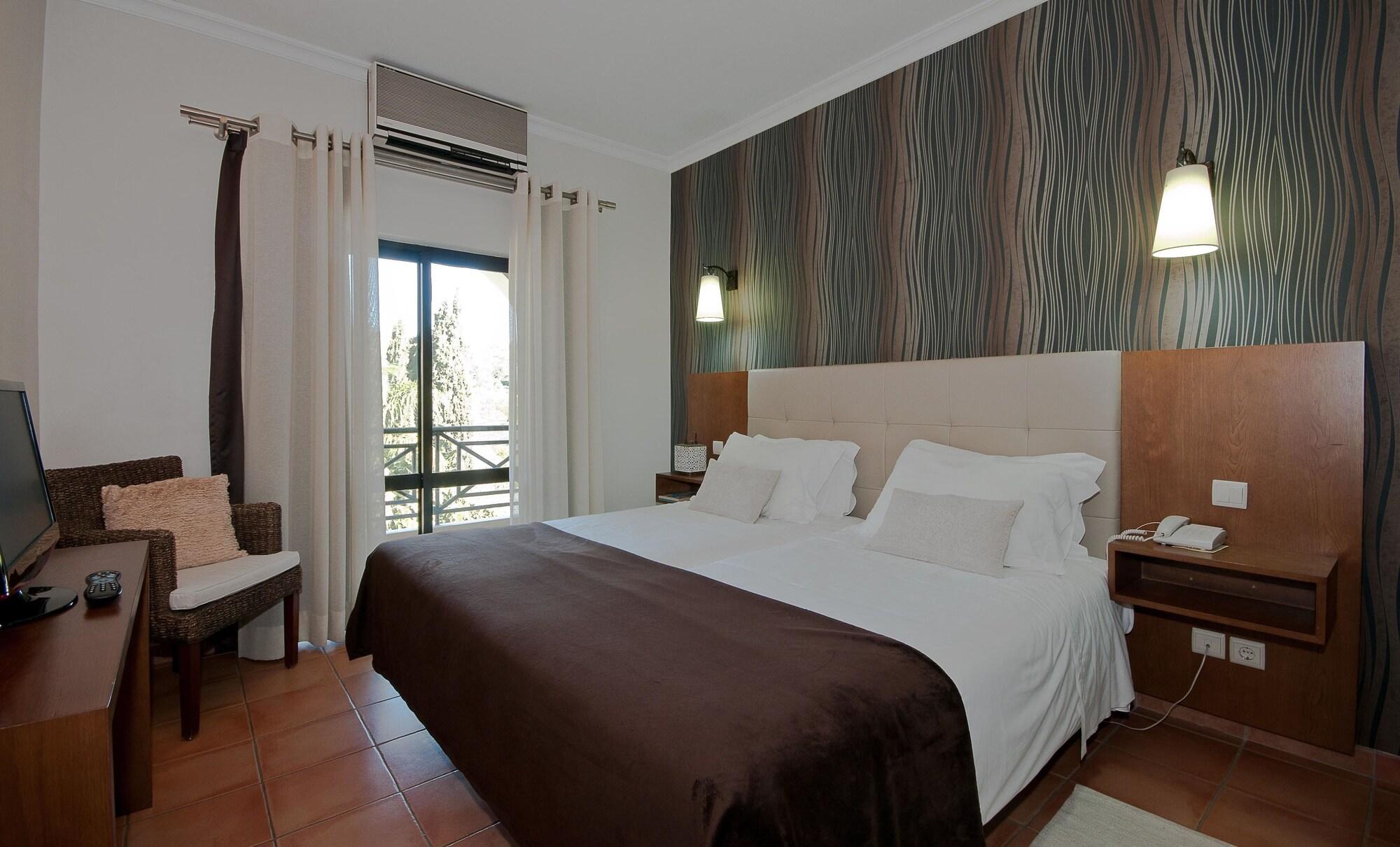 Hotel Parque Das Laranjeiras Vilamoura Extérieur photo