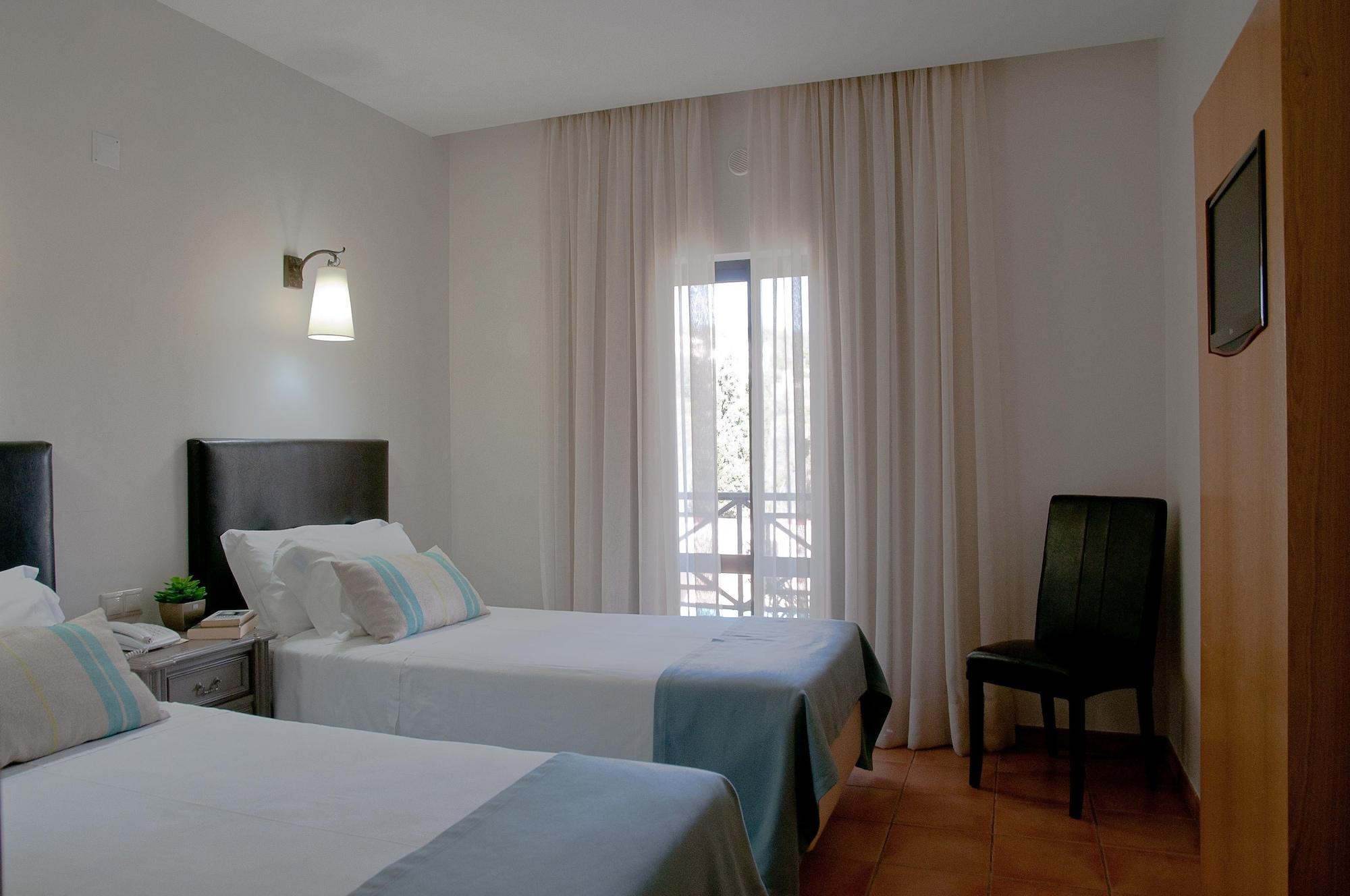 Hotel Parque Das Laranjeiras Vilamoura Extérieur photo